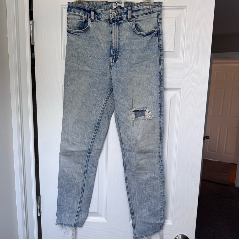 Zara Acid Wash Cut-out Jeans High Waist Stretchy